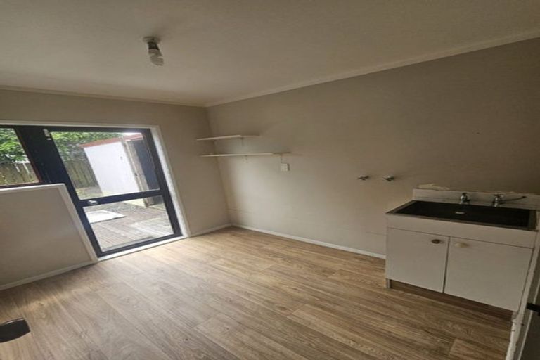 Photo of property in 14/19a Gray Avenue, Mangere East, Auckland, 2024