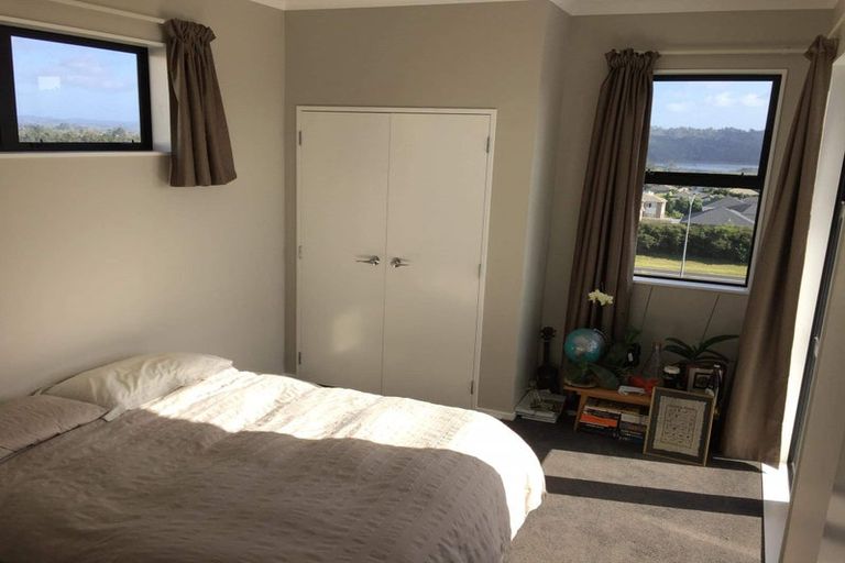 Photo of property in 11 Mauku Lane, Greenhithe, Auckland, 0632