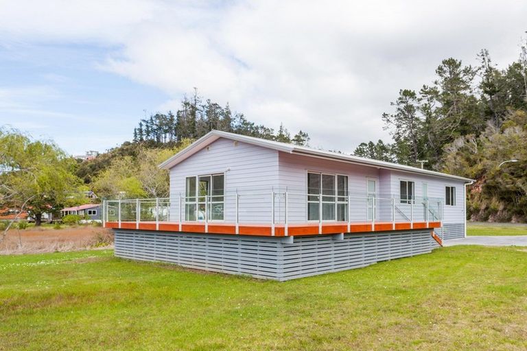 Photo of property in 83 Pepe Road, Tairua, 3508