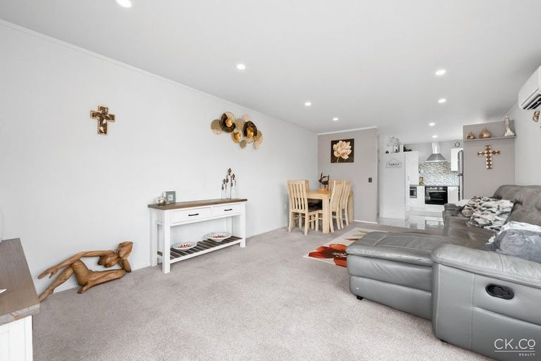 Photo of property in 962b High Street, Avalon, Lower Hutt, 5011