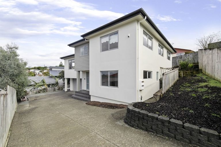 Photo of property in 45a Sycamore Drive, Sunnynook, Auckland, 0620