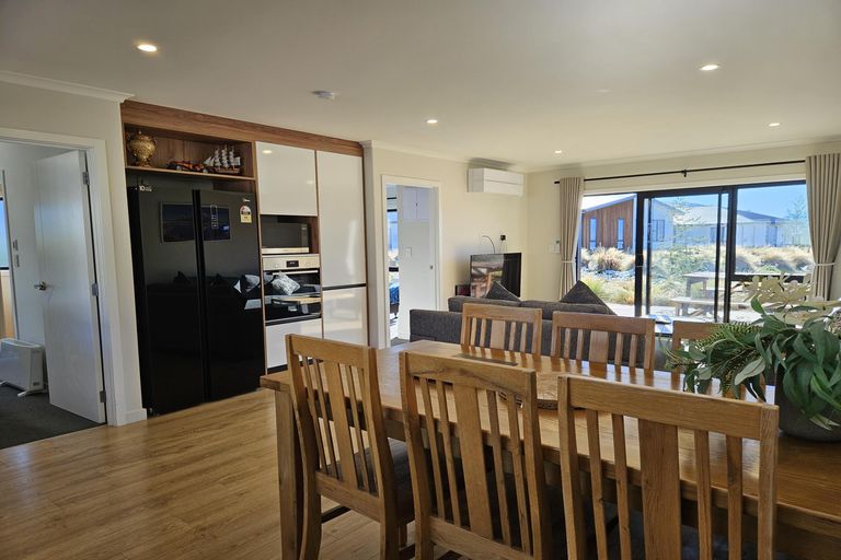 Photo of property in 1 Edwards Lane, Lake Tekapo, 7999