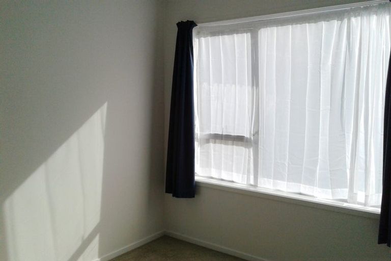 Photo of property in 2/14 Heron Place, Pakuranga Heights, Auckland, 2010
