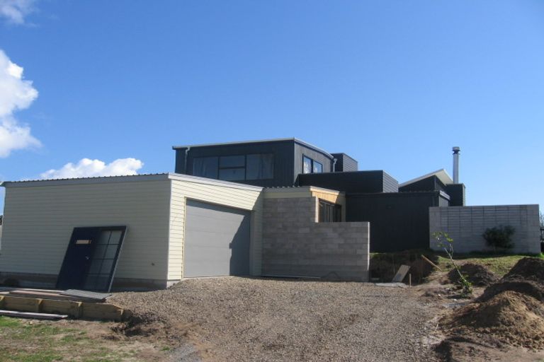 Photo of property in 137 The Fairway, Matarangi, Whitianga, 3592