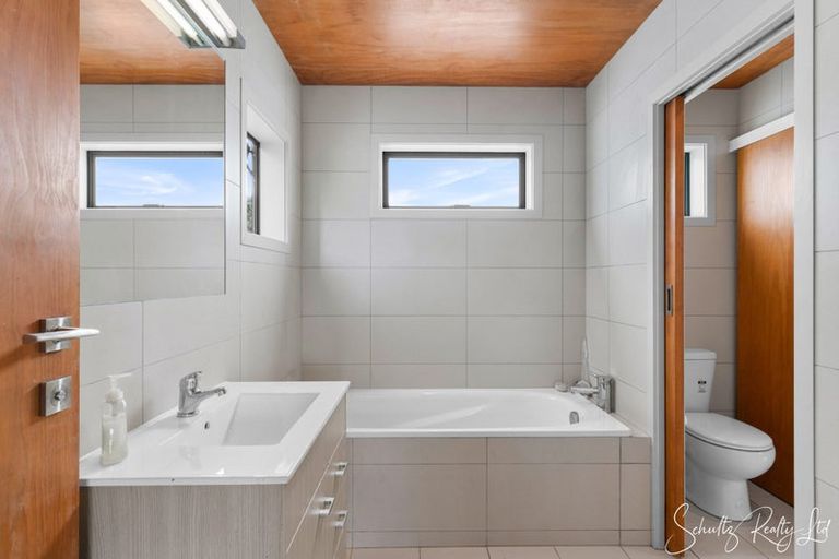 Photo of property in 124 Wearmouth Road, Paparoa, 0571