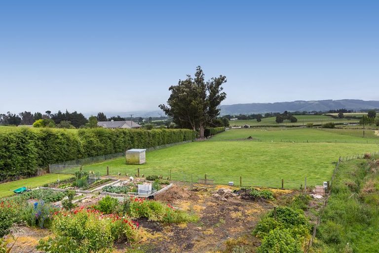 Photo of property in Silver Peaks Lodge, 255 Main Road South, East Taieri, Mosgiel, 9092
