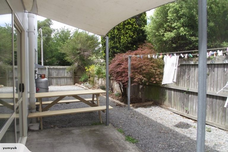 Photo of property in 91 Brockworth Place, Riccarton, Christchurch, 8011