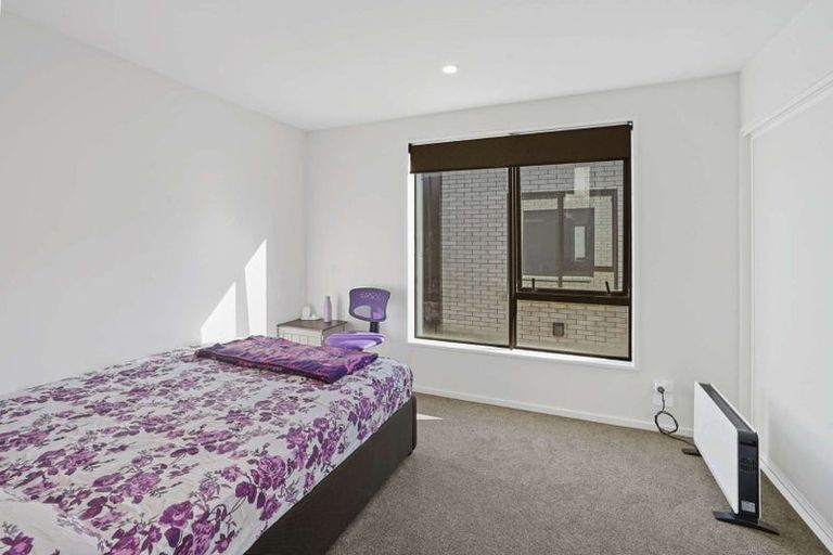 Photo of property in 4/327 Lincoln Road, Addington, Christchurch, 8024