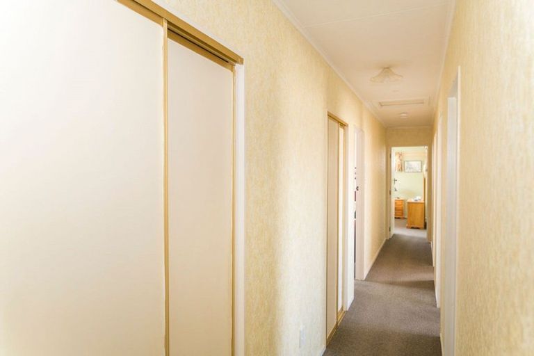 Photo of property in 46 Ruahine Street, Dannevirke, 4930