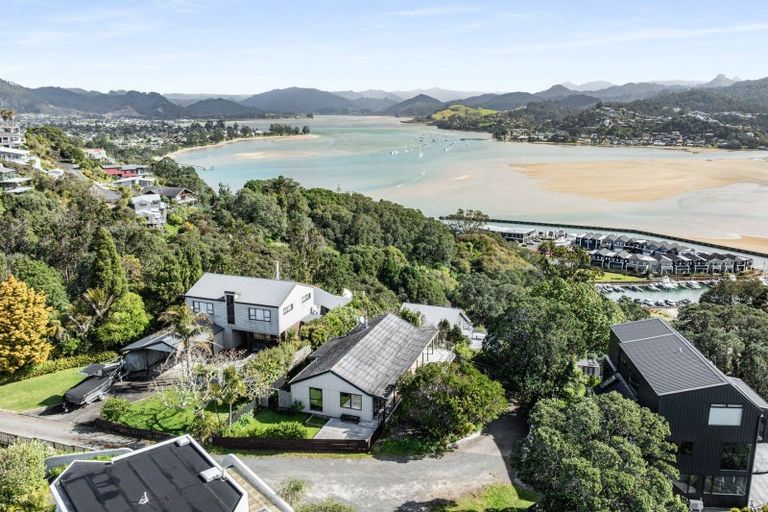 Photo of property in 9 Margaret Wells Avenue, Tairua, 3508