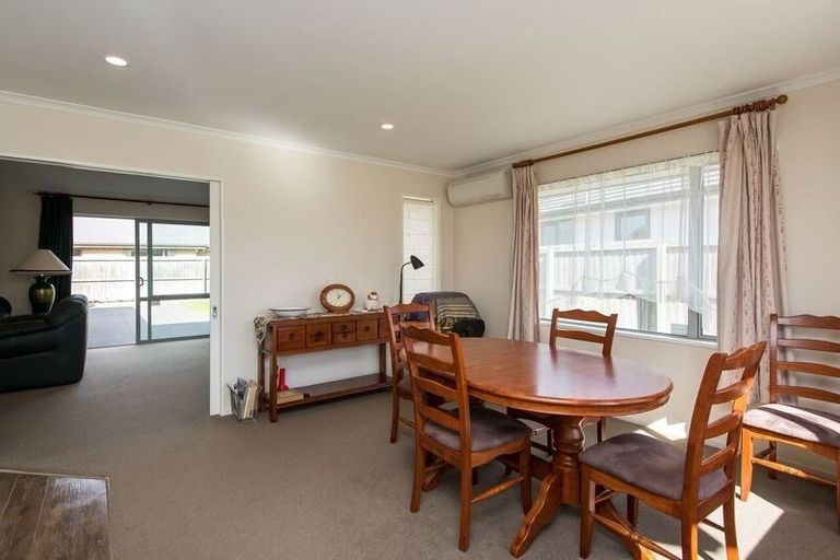 Photo of property in 11 Excalibur Place, Burwood, Christchurch, 8083