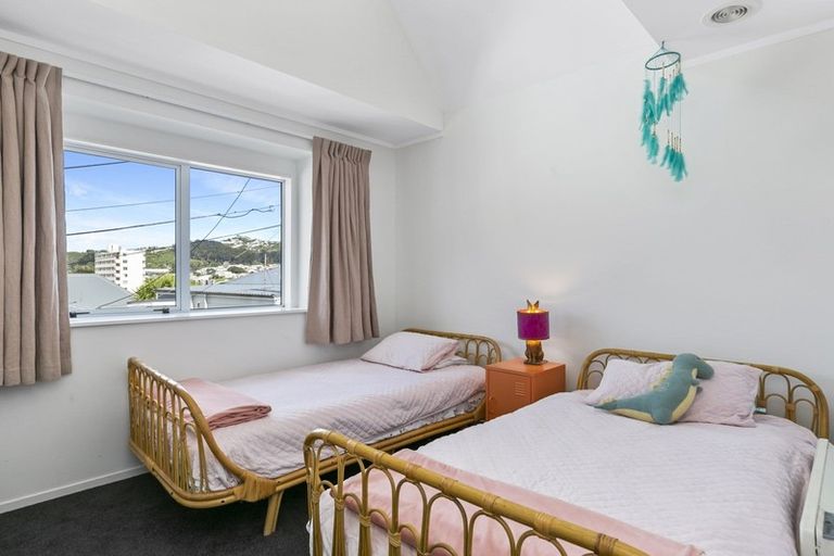 Photo of property in 10a Tutchen Avenue, Mount Victoria, Wellington, 6011