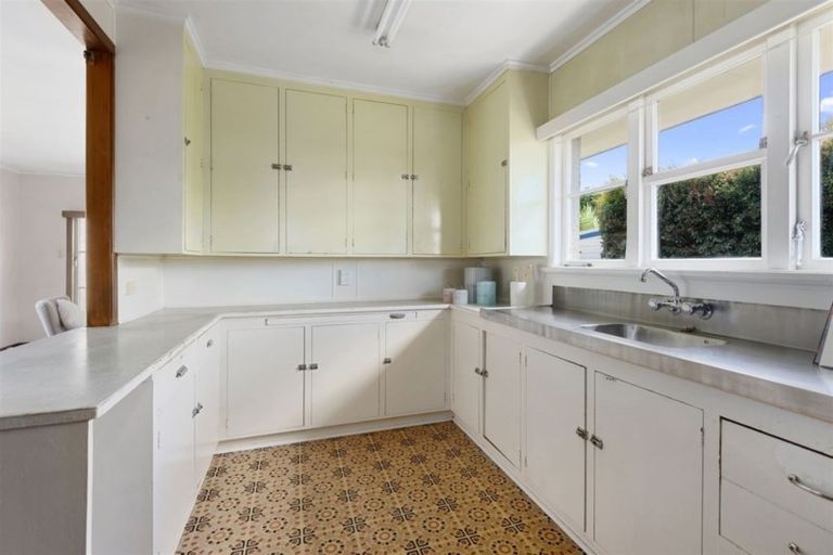 Photo of property in 14a Cairnfield Road, Kensington, Whangarei, 0112