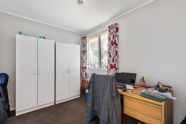 Photo of property in 22 Glynnbrooke Street, Te Atatu South, Auckland, 0610