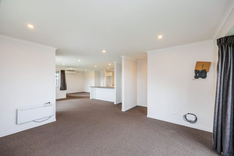 Photo of property in 25 Varsity Heights, Fitzherbert, Palmerston North, 4410
