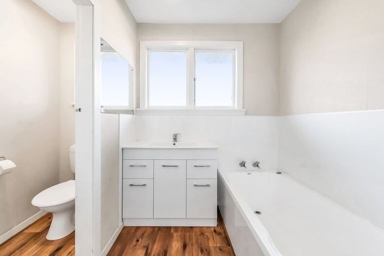 Photo of property in 11 Market Street, Leeston, 7632