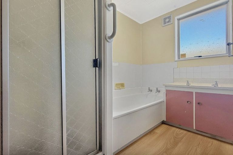 Photo of property in 2/27 Ranfurly Street, Tamatea, Napier, 4112