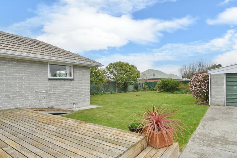 Photo of property in 35 Pauline Street, Linwood, Christchurch, 8062