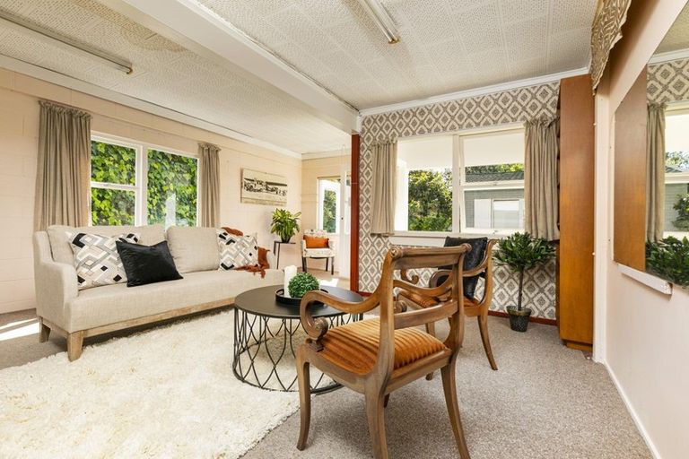 Photo of property in 2/47a Vauxhall Road, Devonport, Auckland, 0624