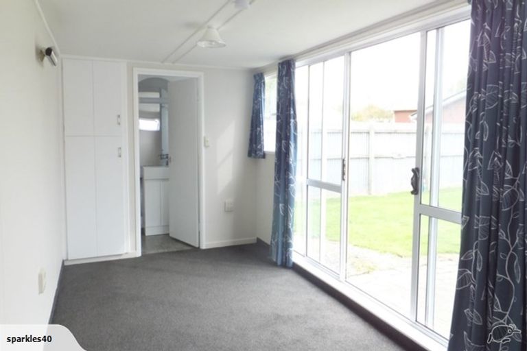 Photo of property in 22 Hargood Street, Woolston, Christchurch, 8062
