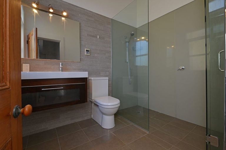 Photo of property in 53 Bidwill Street, Mount Cook, Wellington, 6021