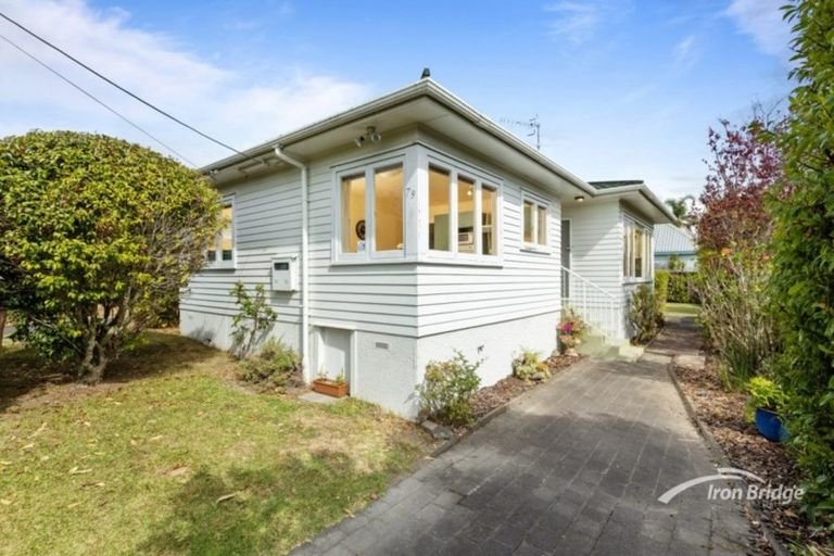 Photo of property in 1/79 Nile Road, Milford, Auckland, 0620