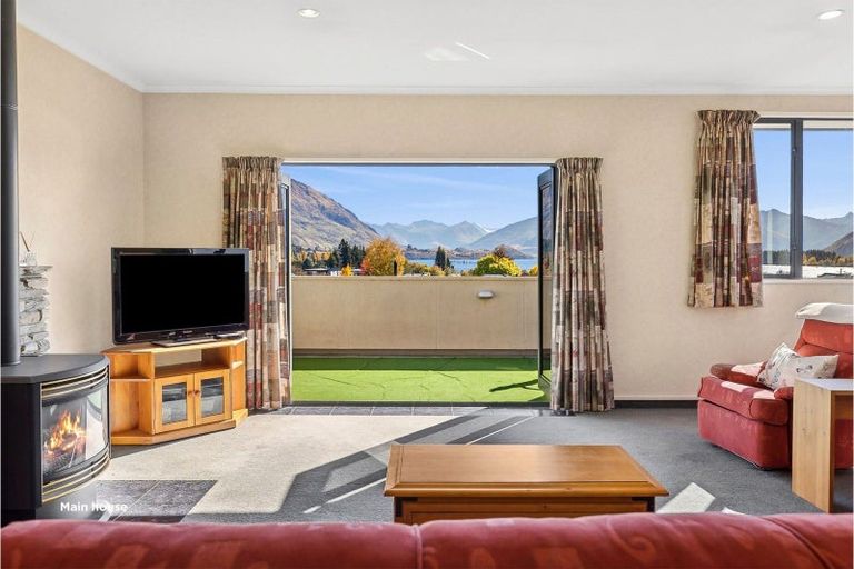 Photo of property in 88 Roche Street, Wanaka, 9305