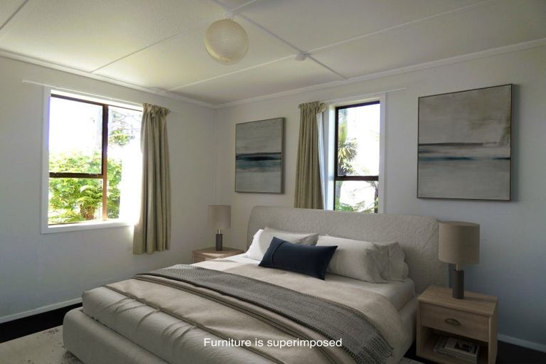 Photo of property in 40 Disraeli Street, Westport, 7825