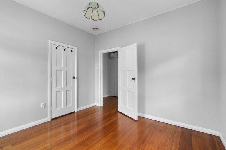 Photo of property in 4 Valley Terrace, Hamilton Central, Hamilton, 3204