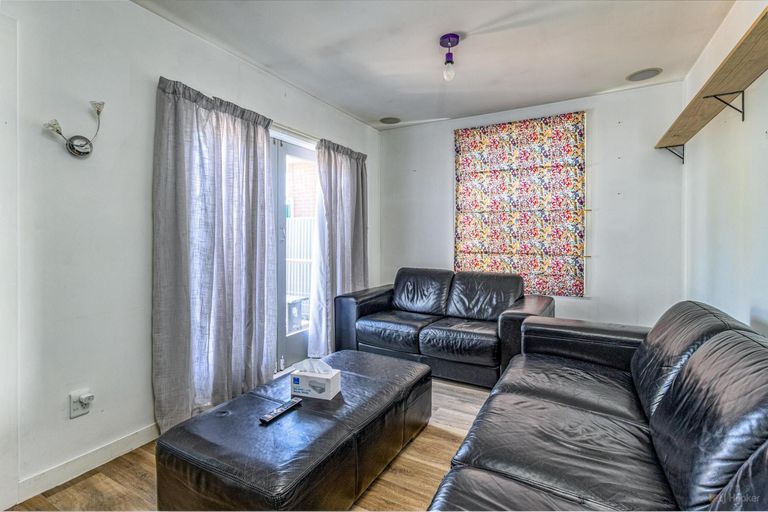 Photo of property in 19 Edward Street, Parkside, Timaru, 7910