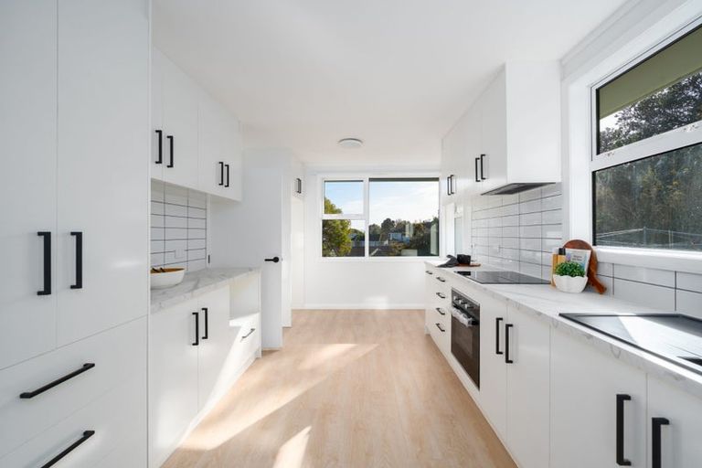 Photo of property in 8 Penguin Grove, Waitangirua, Porirua, 5024