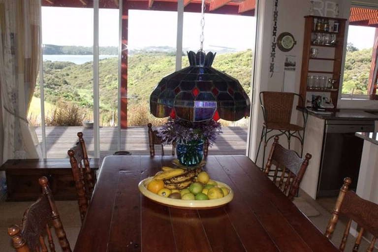 Photo of property in 142 Te Kowhai Point Road, Kerikeri, 0294