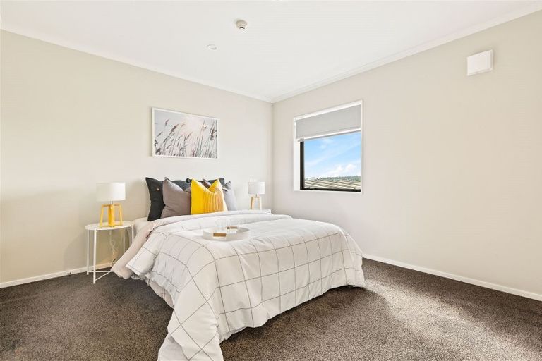 Photo of property in 215 Hobsonville Point Road, Hobsonville, Auckland, 0616