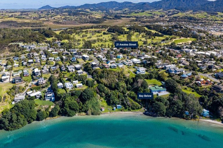 Photo of property in 21 Awatea Street, Mangawhai Heads, Mangawhai, 0505