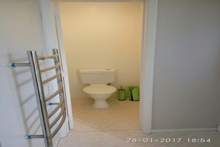 Photo of property in 149 Avonhead Road, Avonhead, Christchurch, 8042