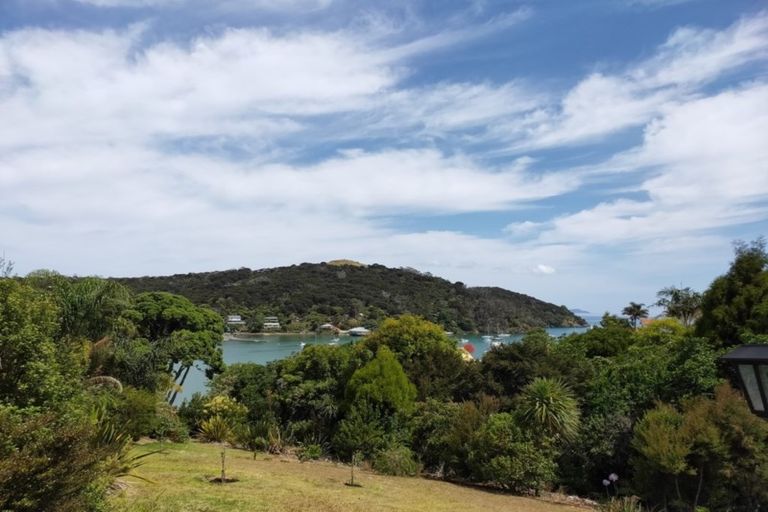 Photo of property in 16 Ranginui Road, Welcome Bay, Tauranga, 3112