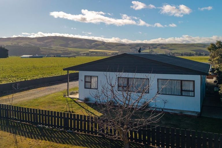 Photo of property in 16 Marsh Road, Ettrick, Roxburgh, 9572