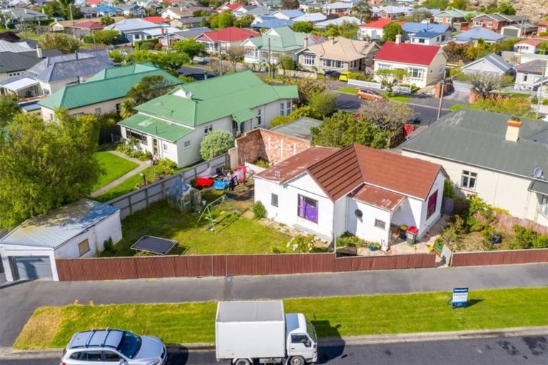 Photo of property in 10 Lochend Street, Musselburgh, Dunedin, 9013