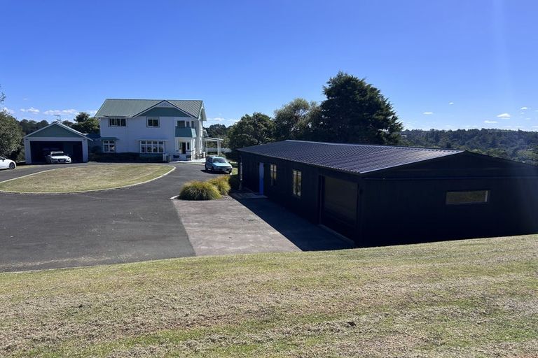 Photo of property in 1268 East Coast Road, Redvale, Albany, 0794