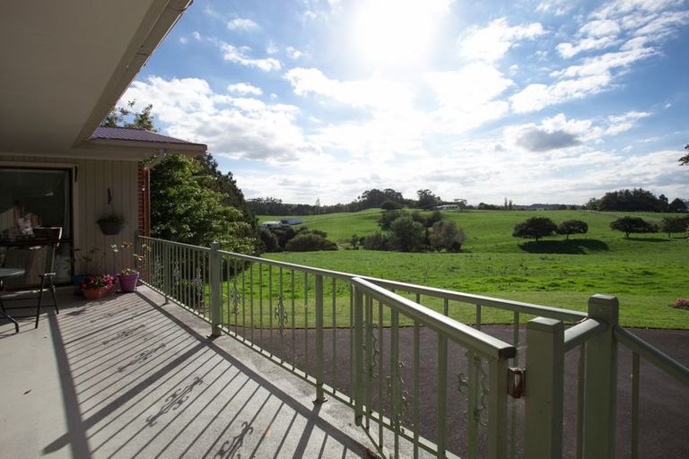 Photo of property in 207 Hutchinson Road, Richmond Downs, Walton, 3475