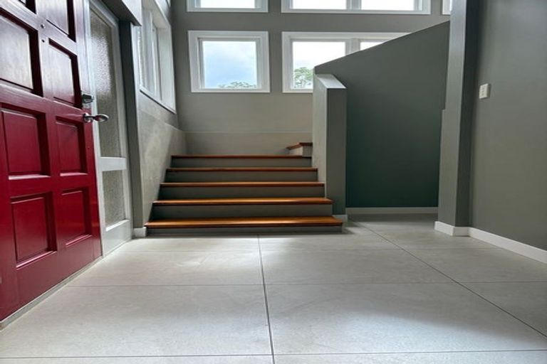 Photo of property in 124 Whangaparaoa Road, Red Beach, 0932