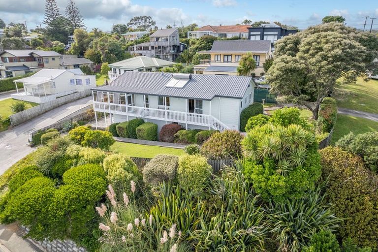 Photo of property in 32 Wainui Road, Raglan, 3225