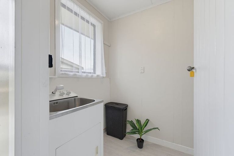 Photo of property in 79 Charlton Road, Gore, 9710