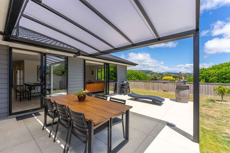 Photo of property in 5 Morepork Drive, Waikanae, 5036