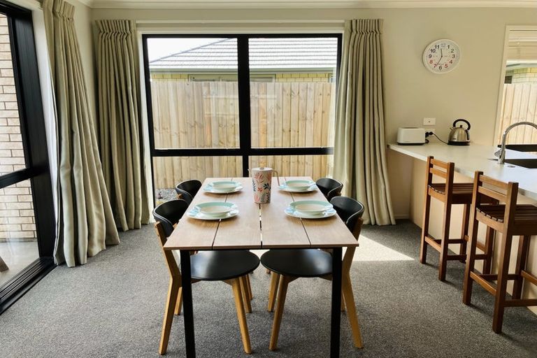 Photo of property in 27 Nicolau Avenue, Rolleston, 7615