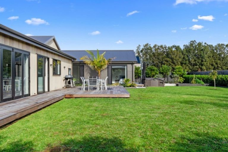 Photo of property in 12 Oystercatcher Lane, Point Wells, Warkworth, 0986