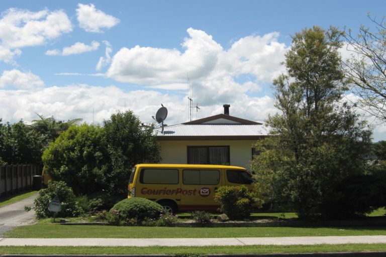 Photo of property in 3 Raleigh Street, Leamington, Cambridge, 3432