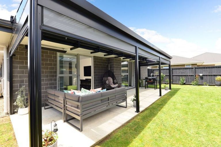 Photo of property in 10 Manawaroa Close, Grandview Heights, Hamilton, 3200