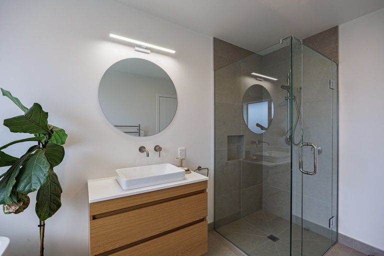 Photo of property in 31 Hikawera Drive, Frimley, Hastings, 4120