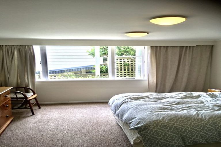 Photo of property in 24 Telford Terrace, Oriental Bay, Wellington, 6011